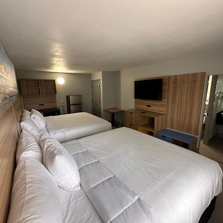 Scottish Inns & Suites Texas City Buitenkant foto