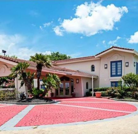 Scottish Inns & Suites Texas City Buitenkant foto